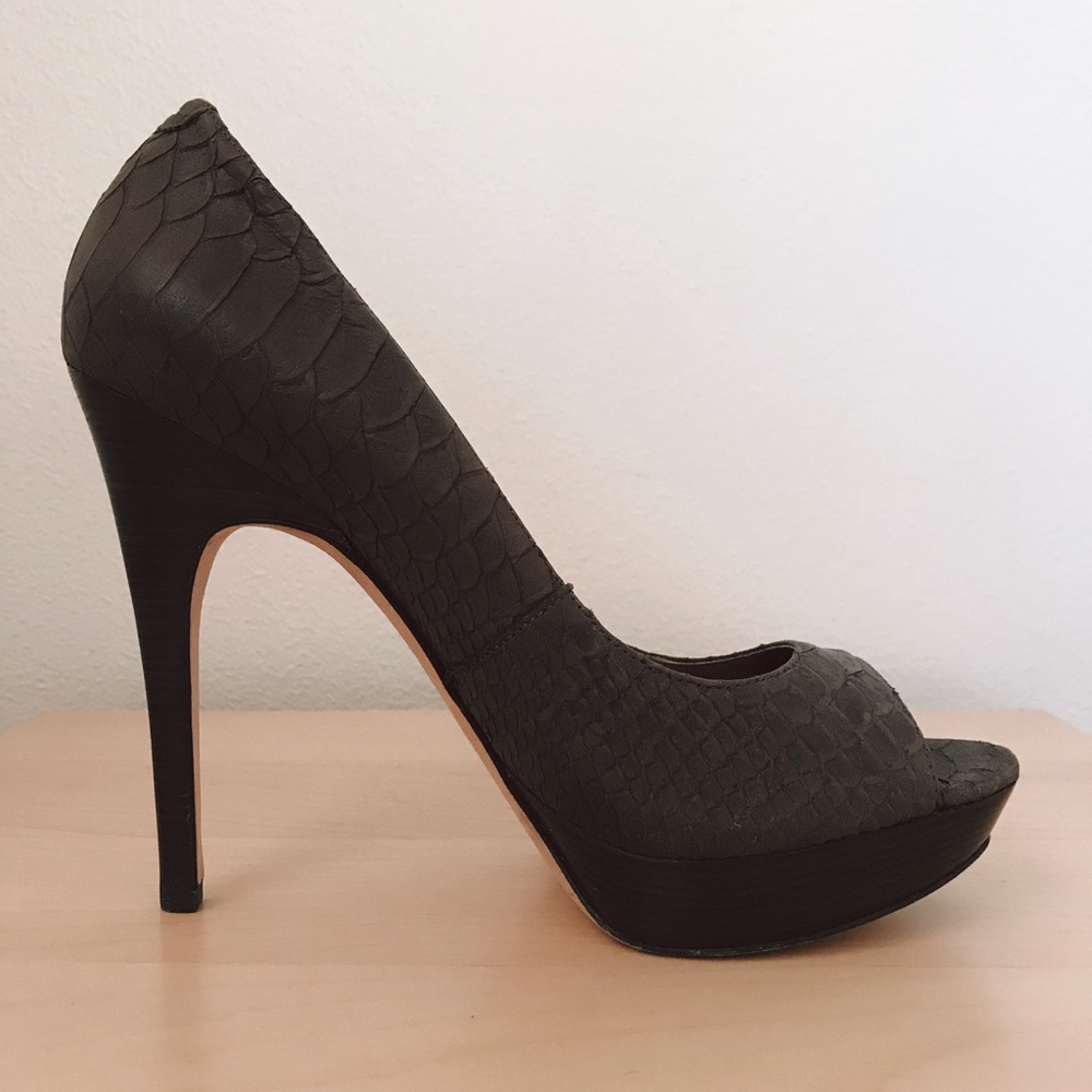 Via Spiga Leather Pump, Peep-Toe